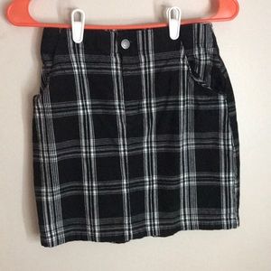 Ultra high rise hollister skirt